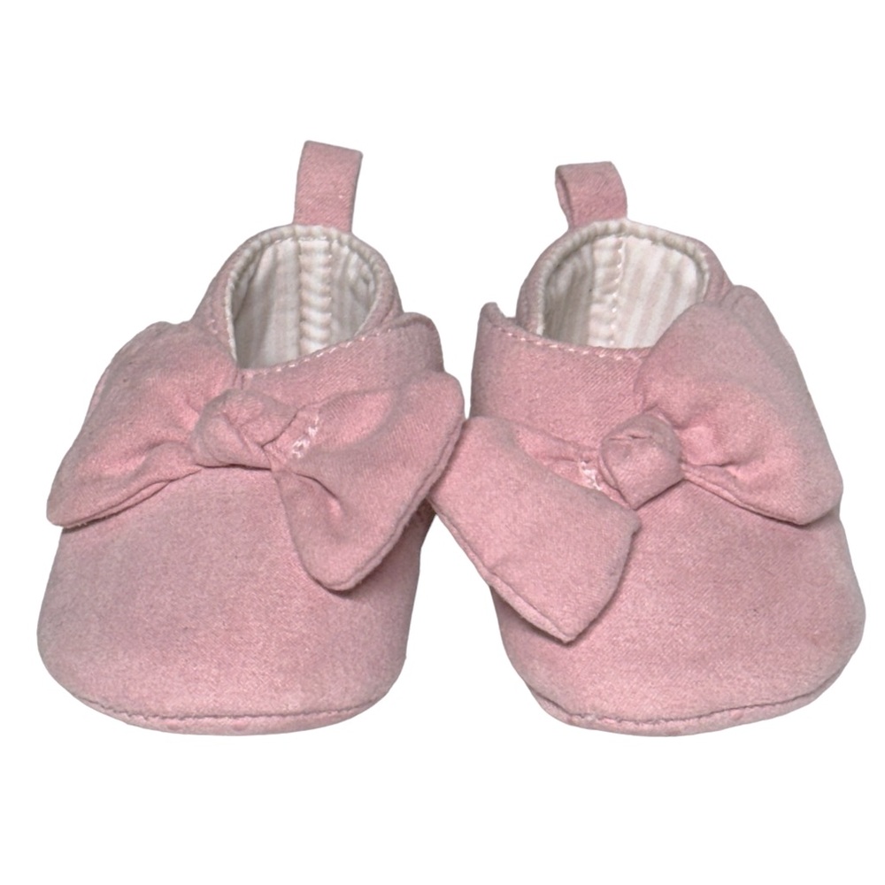 Carter’s Baby Girls Shoes‎ Size 0-3 Mo.